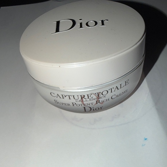 Dior Capture Totale Rich Creme in White